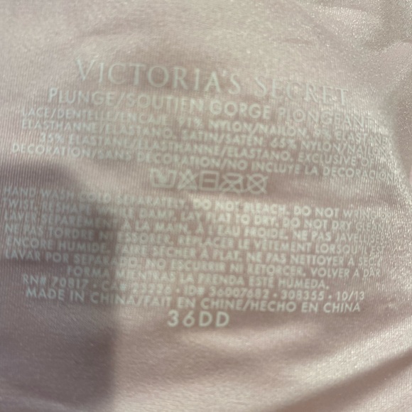 VS red lace push up bra - Picture 4 of 4